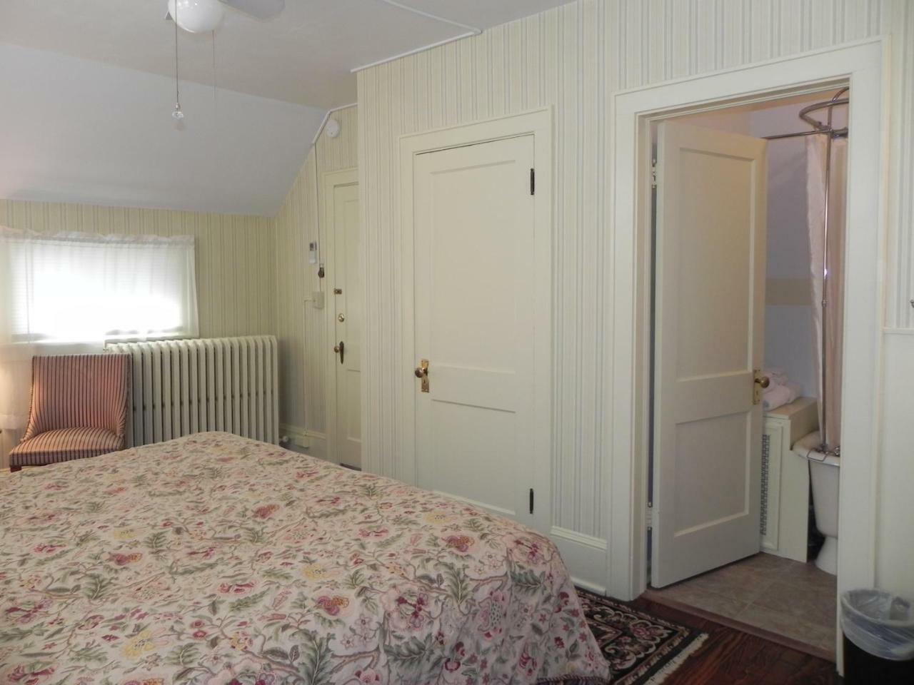 Vine Cottage Inn هوت سبرينغز المظهر الخارجي الصورة